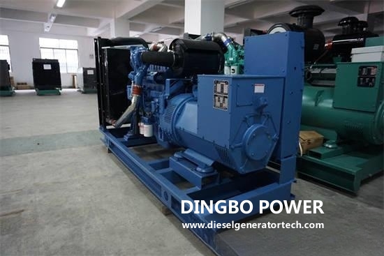 Dingbo Power Signed A 600KW Yuchai Generator Set